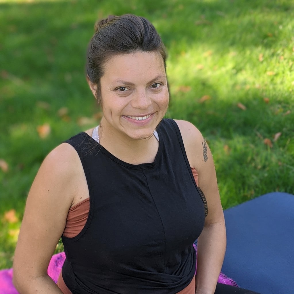 Miranda Knox Source Yoga Instructor